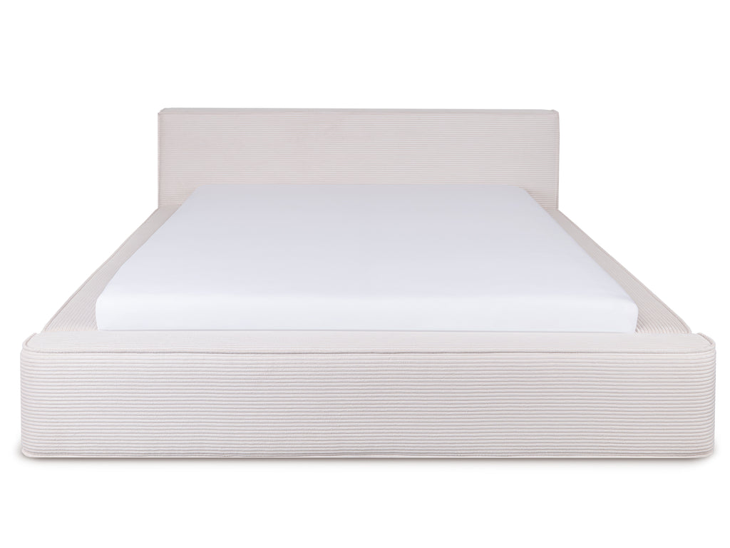 Productfoto frontaal met matras in lichte kleuren zonder achtergrond