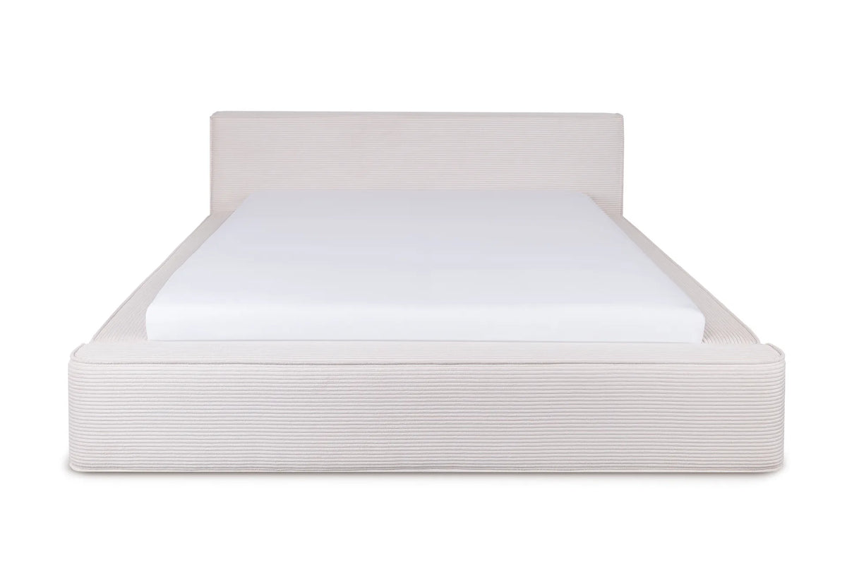 Bed Fyn frontaal met matras